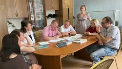 Алексей Дыбов встретился с сотрудниками «Валуйской звезды»