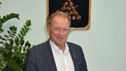 Глава администрации Валуйского округа Белгородской области Алексей Дыбов: «Жизнь продолжается!»