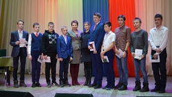 Девять юношей Валуйского городского округа получили паспорта РФ