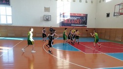 Валуйские баскетболисты заняли второе место в выездном турнире в Алексеевке Белгородской области