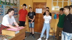 Студенты Валуйского колледжа провели мастер-класс для школьников