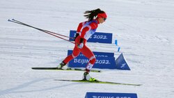 Женская сборная РФ по лыжным гонкам завоевала золото Олимпиады в эстафете