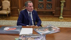 Губернатор Вячеслав Гладков доложил Владимиру Путину о росте оборота предпринимательства в  регионе